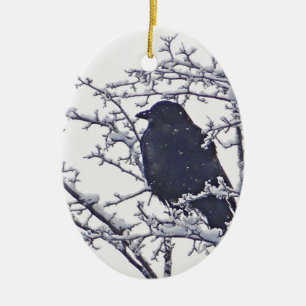 Ornement Ovale En Céramique Oiseau noir mignon dans les branches neigeuses