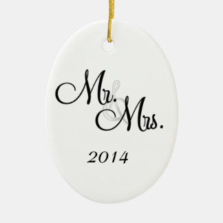 Ornement Ovale En Céramique Premiers M. et Mme d'ornement de Noël 2014