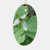 Ornement Ovale En Céramique trillium blanc avec verdure (Droite)