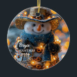 Ornement personnalisé Cowboy Snowman<br><div class="desc">Personnalisez l'adorable ornement de bonhomme de neige Cowboy avec le nom et l'année de Noël de votre choix.</div>