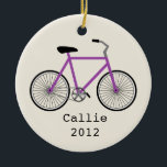 Ornement personnalisé par bicyclette pourpre<br><div class="desc">Un ornement comportant une illustration d'une bicyclette pourpre.  Personnalisez avec votre nom sous le vélo.</div>