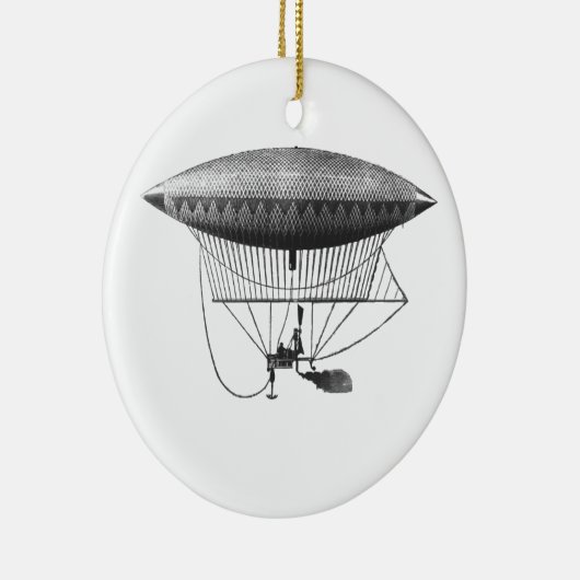 Ornement personnel de dirigeable (Droite)