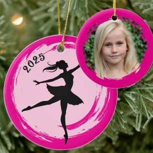 Ornement photo de ballerine avec coup de pinceau r