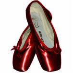 Ornement Photo Sculpture Ornement de ballet de chaussure d'orteil (rouge)<br><div class="desc">Votre fille a-t-elle obtenu son diplôme en danse en pointe cette année ? Commémorez l'occasion avec cet ornement découpé. Ou peut-être que vous aimez juste danser,  et c'est pourquoi cela vous plaît.</div>