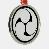 ORNEMENT ROND ARGENTÉ 左 三 つ 巴 (地 き 抜) (Droite)