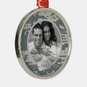 Ornement Rond Argenté ACU d'armée et étiquettes de chien (Droite)