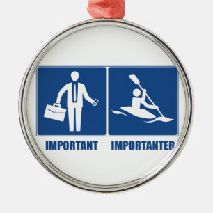 Ornement Rond Argenté Le Travail Est Important, Le Kayak Est Important