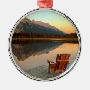 Ornement Rond Argenté L'ornement parfait de lac