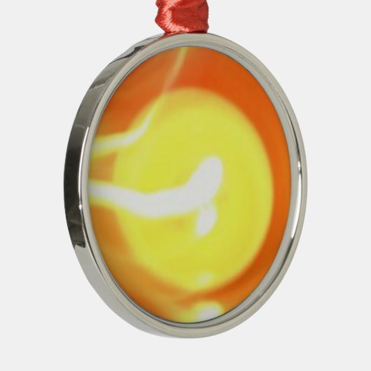 Ornement Rond Argenté Lumière de flamme jaune orange, Art (Droite)