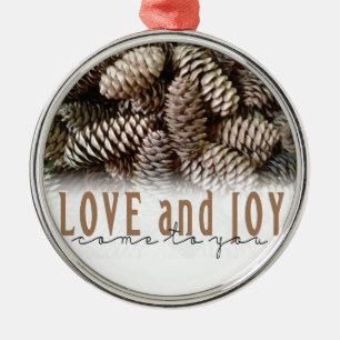 Ornement Rond Argenté Rustic Holiday Love and Joy Pine Cone