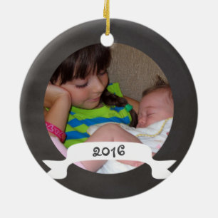 Ornement Rond En Céramique 1er Noël en tant que grande sœur tableau noir