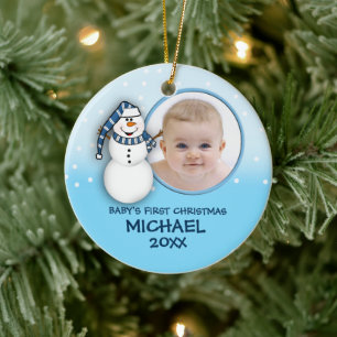 Ornement Rond En Céramique Baby's First Christmas Snowman Ornament