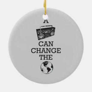 Ornement Rond En Céramique Boombox peut changer le monde