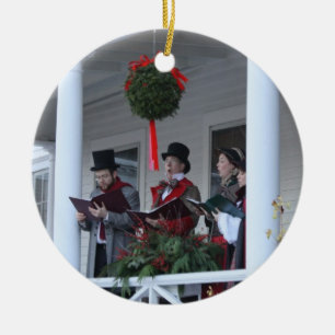 Ornement Rond En Céramique Carolers de Dickensian