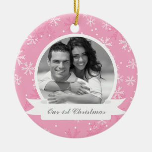 Ornement Rond En Céramique Flèches de neige roses Photo