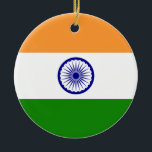 Ornement Rond En Céramique L'Inde - drapeau national indien<br><div class="desc">Drapeau national de l'Inde Le drapeau national de l'Inde est un drapeau de triband, avec les rayures horizontales en vert, blanc et orange. Au centre du drapeau est une roue de bleu marine, connue sous le nom d'Ashoka Chakra. Le drapeau a été adopté en 1947, et a un rapport de...</div>