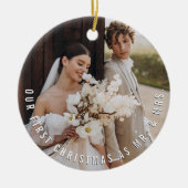 Ornement Rond En Céramique Mr & Mrs First Christmas Simple Text Circle Photo (Devant)