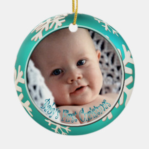 Ornement Rond En Céramique PixDezines Snowflakes, premier Noël du bébé
