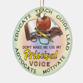 Ornement vocal principal de l'école (Gauche)