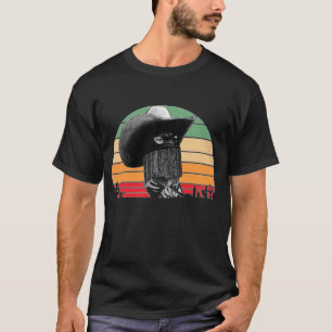 Orville Peck's raadselachtige Cowboy Vibes T-shirt