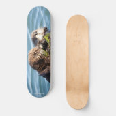 Otter pup en moeder met kelp skateboard (Voorkant)