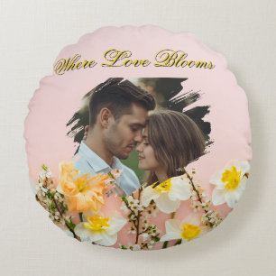 Où l'amour fleurit Coussin rond Romance printani
