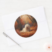 Oud Engels herdershond in herfstbladeren Herfst In Ronde Sticker (Envelop)