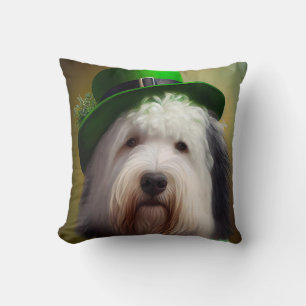Oud-Engelse schaapshond in St. Patrick's Day-jurk Kussen