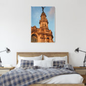 Oud gebouw Spire, Havana, Cuba Canvas Afdruk (Insitu (Slaapkamer))