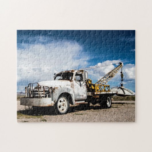 Oud pak Truck Nevada op. Legpuzzel (Horizontaal)