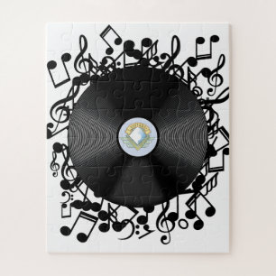 Oud vinylrecord en muzieknotities legpuzzel