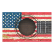 Oude akoestische gitaar met Amerikaanse vlag