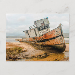 Oude boot / schip Schipbreuk op het strand Briefkaart