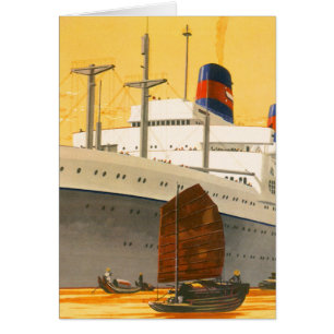 Oude cruiseschip naar het Oosten met jonkboten