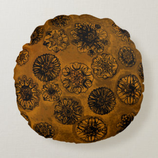 Oude dagpatronen rond kussen