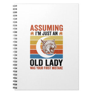 Oude Dame Wildcat Vintage Grappig Shirt Ontwerp_1 Notitieboek