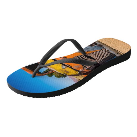 Oude en verlaten auto in Solitaire, Namibië Teenslippers (Schuin)