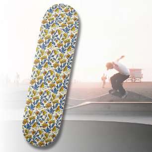 Oude gele oranje volksbloem in blauwe blad skateboard