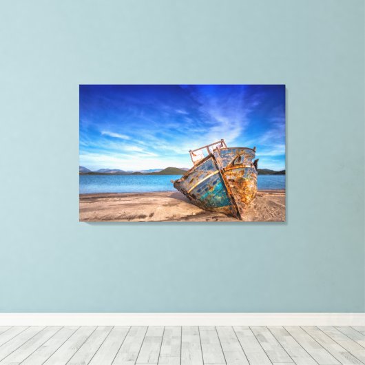 Oude gestrande scheepspuntReyes, CA Canvas Afdruk (Insitu (Houten vloer))
