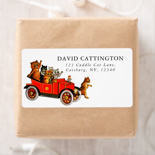 Oude grappige katten in een antieke auto etiket (Insitu)