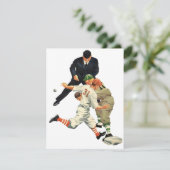 Oude honkbalspelers veilig op thuisplaat (Staand voorkant)