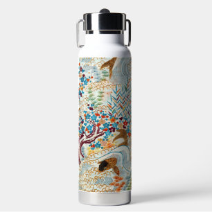 Oude Japanse Karper en Stromend Water Waterfles