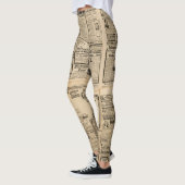 Oude krant:  papieren achtergrond. leggings (Links)