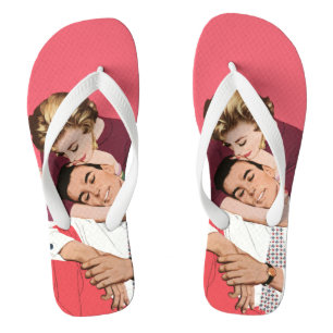 Oude liefde en romantiek, pasgetrouwden in roze teenslippers