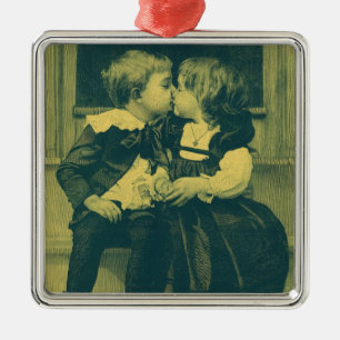 Oude liefdes- en romantische foto, kinderen kussen metalen ornament