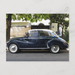 Oude maar zeer goed onderhouden Audi auto. Briefkaart