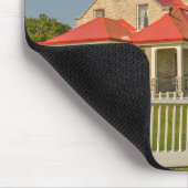 Oude Mackinac Point-vuurtoren in Mackinaw City, MI Muismat (Hoek)