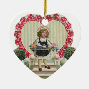 Oude malse Valentijnsdag, Meisje met Bloemen Keramisch Ornament