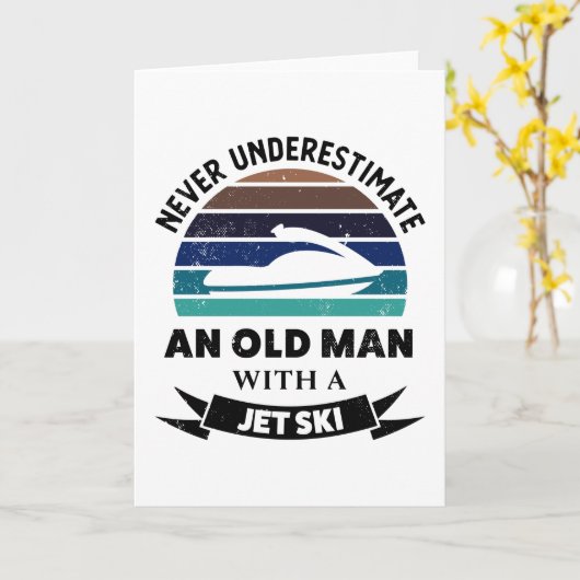 Oude man met jetski, grappig bootcadeau voor papa' kaart (Gele Bloem)