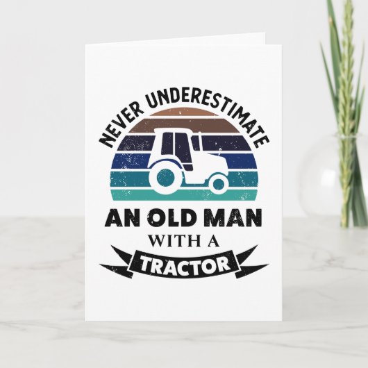 Oude man met tractor Funny Farming Cadeau Dads Kaart (Voorkant)